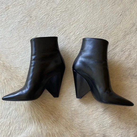 Saint Laurent Niki Boots - Picture 6 of 12